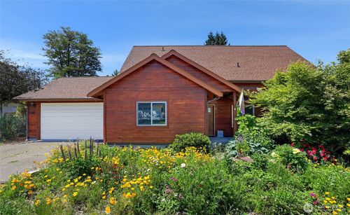 511 Van De Vanter Ave, Kent, WA, 98030-6002 | Card Image
