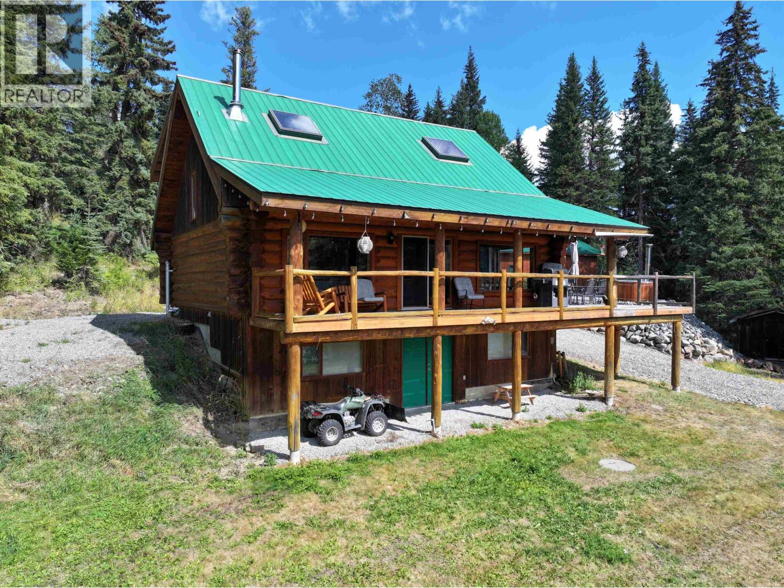 Residential in Bridge Lake 4