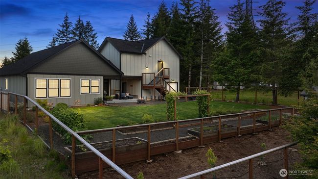 321 W Berry Ridge Rd, House other with 3 bedrooms, 2 bathrooms and 3 parking in Shelton WA | Image 4