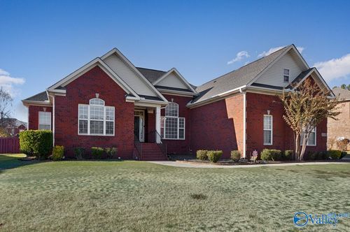 16349 Evarard Cir Nw, Harvest, AL, 35749-5100 | Card Image