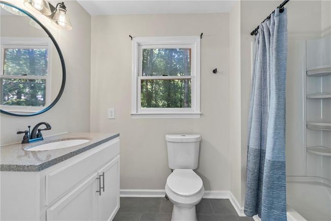 4617 Kingswood Dr, House other with 3 bedrooms, 2 bathrooms and null parking in Flowery Branch GA | Image 17