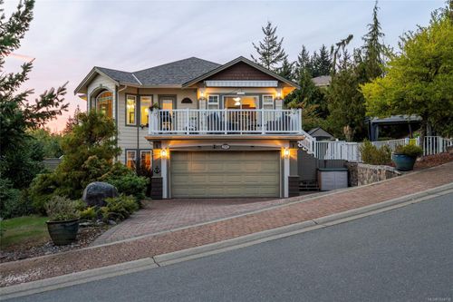 3556 Sun Hills, Langford, BC, V9C4J8 | Card Image