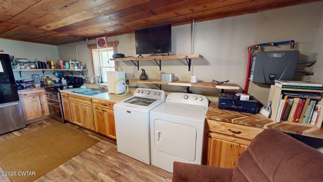 3454 Treece Rd, Home with 2 bedrooms, 1 bathrooms and null parking in Hornbeak TN | Image 4