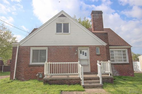 79 Martin Rd, Lackawanna, NY, 14218-2705 | Card Image