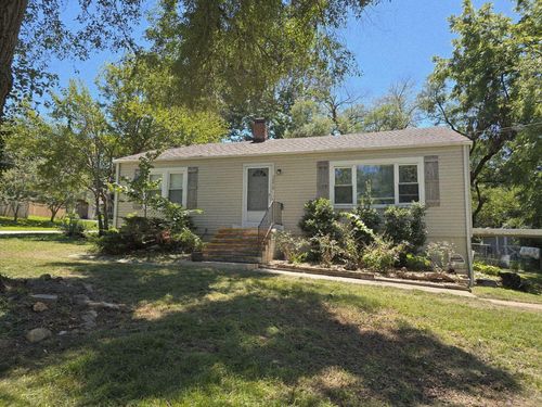 3070 E Beaumont St, Springfield, MO, 65804-4837 | Card Image