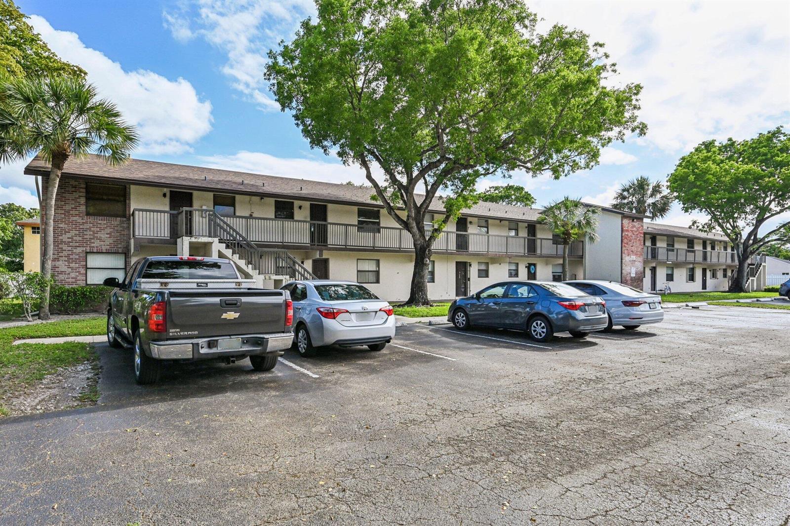 Residential in Tamarac 5