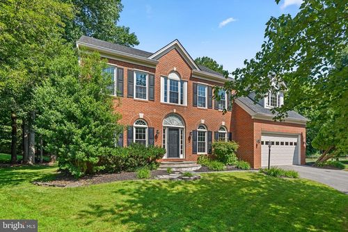 19210 Honeystone Pl, BROOKEVILLE, MD, 20833-3211 | Card Image