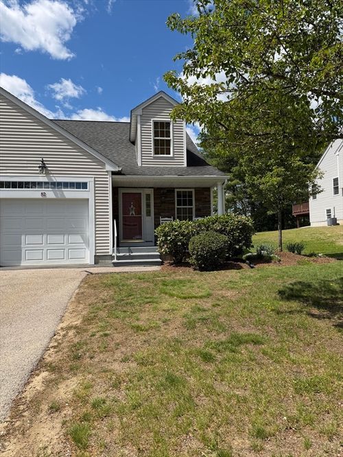 82-82 Fox Run Rd, Blackstone, MA, 01504 | Card Image
