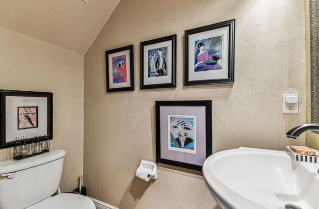 12472 Country White Cir, Townhouse with 2 bedrooms, 2 bathrooms and null parking in TAMPA FL | Image 15