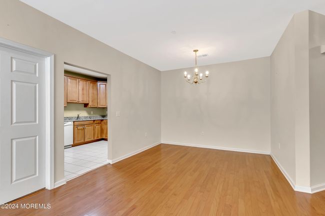 APT-128 - 540 Cranbury Rd, Home with 2 bedrooms, 1 bathrooms and null parking in East Brunswick NJ | Image 9