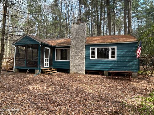 111 Deer Xing, Paupack, PA, 18451-7724 | Card Image