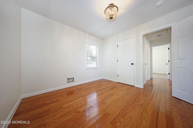 325 W Prospect Ave, House other with 2 bedrooms, 1 bathrooms and null parking in Keyport NJ | Image 21