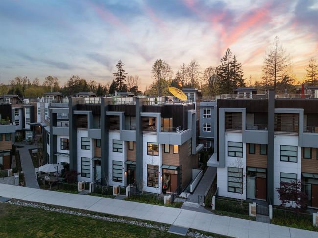 148 - 2060 Curling Road, Townhouse with 3 bedrooms, 3 bathrooms and 2 parking in North Vancouver BC | Image 2