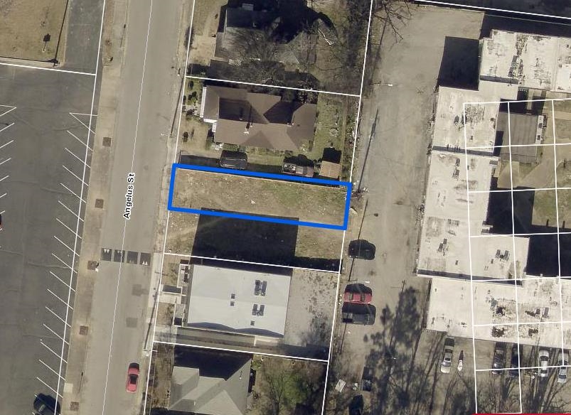 52 Angelus St, Memphis, TN 38104