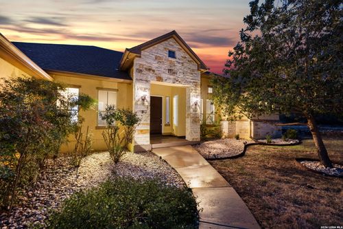 1231 Porto Pt, New Braunfels, TX, 78132-2687 | Card Image