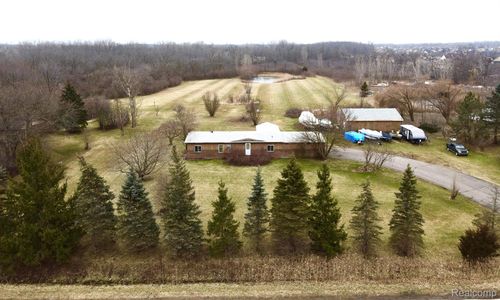 15853 Woodruff Land Road, Brownstown Charter Township, MI, 48173 | Card Image