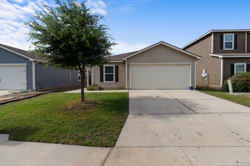 12226 Commander Dr, San Antonio, TX, 78252-4452 | Card Image