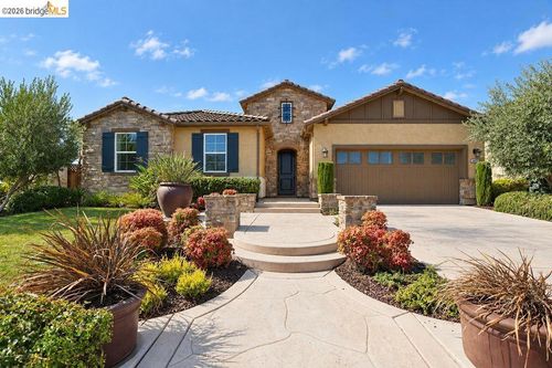 5457 Mountain Ridge Way, Antioch, CA, 94531-8697 | Card Image