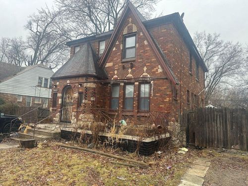 15875 Strathmoor Street, Detroit, MI, 48227 | Card Image