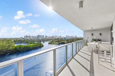 801 - 1180 N Federal Hwy, Condo with 3 bedrooms, 3 bathrooms and null parking in Fort Lauderdale FL | Image 1