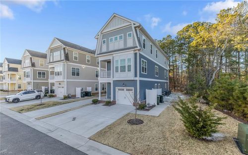 121 Topsail Ln, Yorktown, VA, 23693-5683 | Card Image