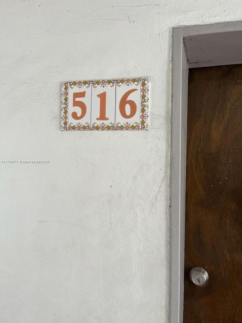 apt-516-7801 Ne 4th Ct, Miami, FL, 33138-4595 | Card Image