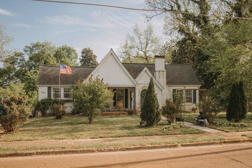 230 Lake Dr, Ripley, TN, 38063-1104 | Card Image