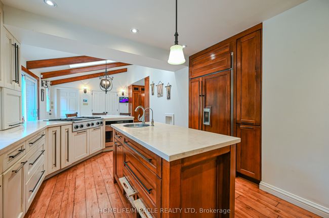 62 Gibson Lake Dr, House other with 4 bedrooms, 5 bathrooms and 11 parking in Palgrave ON | Image 16