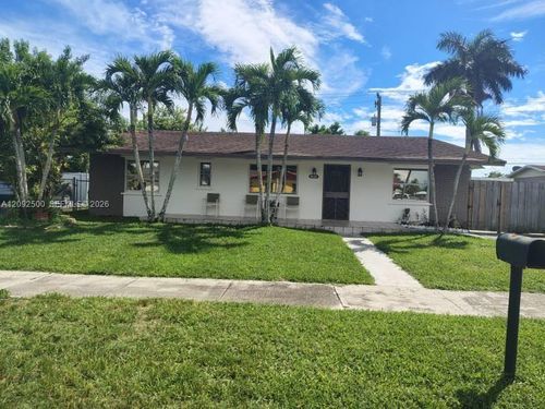10980 Sw 143rd Ter, Miami, FL, 33176-6549 | Card Image