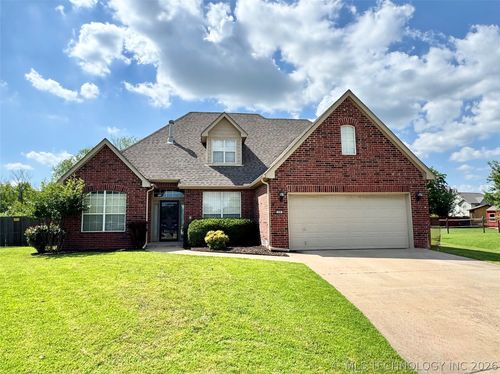 14901 E 87th Pl N, Owasso, OK, 74055-8491 | Card Image
