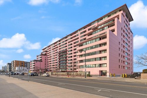 4p-350 Revere Beach Blvd, Revere, MA, 02151-4800 | Card Image