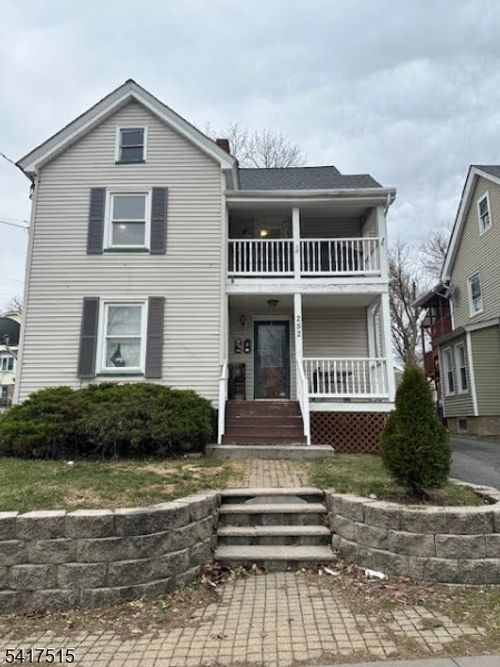 252 Spring St, Newton, NJ, 07860-2115 | Card Image