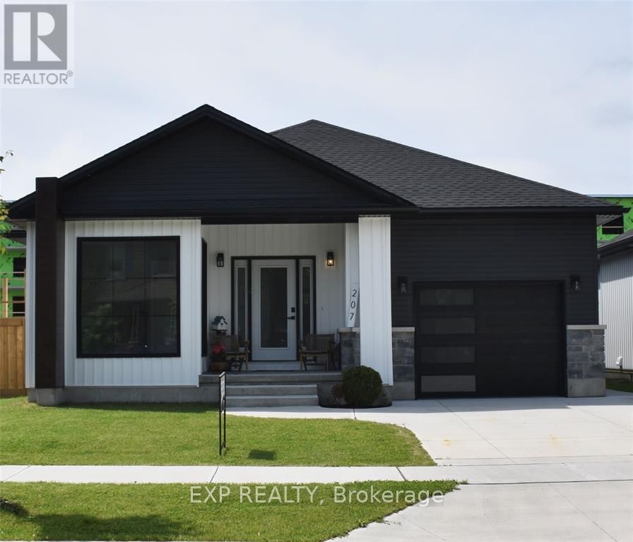 Residential in Sarnia