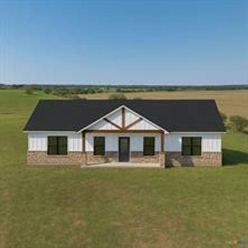 5752 County Road 174, Gatesville, TX, 76528-5086 | Card Image