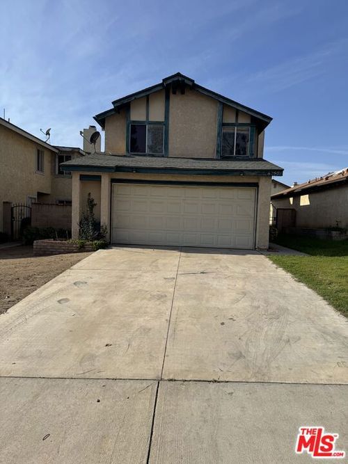 6267 Grand Valley Trl, Jurupa Valley, CA, 92509-6135 | Card Image