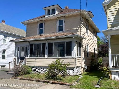 40 Jarrold St, Kingston, NY, 12401-5512 | Card Image