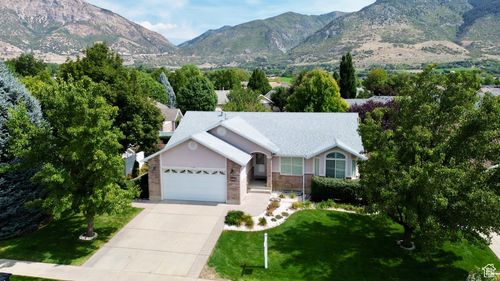 2238 N 525 E, North Ogden, UT, 84414-2825 | Card Image