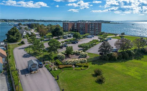 1202 Capella South, Newport, RI, 02840 | Card Image