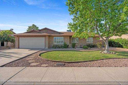 2137 E Apollo Ave, Tempe, AZ, 85283-2442 | Card Image