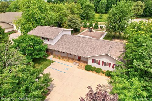 928 W Ardussi Street, Frankenmuth, MI, 48734 | Card Image