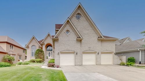 2361 Legacy Dr, Aurora, IL, 60502-1379 | Card Image
