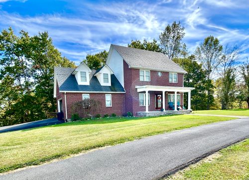 222 Stephens Point Rd, Russell Springs, KY, 42642-8633 | Card Image