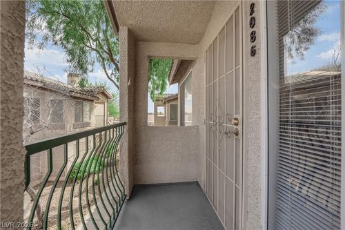 2086-5710 E Tropicana Ave, Las Vegas, NV, 89122-6774 | Card Image