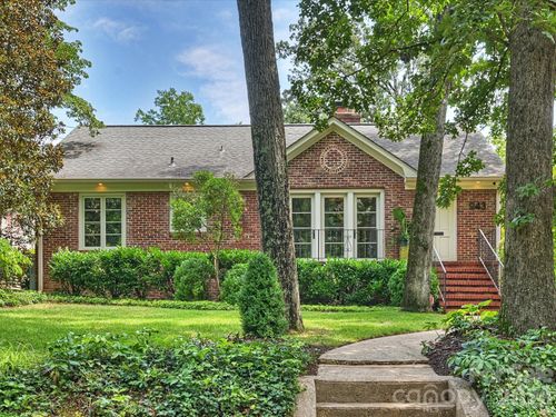 943 Romany Rd, Charlotte, NC, 28203-4851 | Card Image