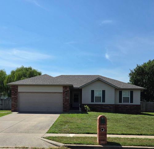 4784 W Portland St, Springfield, MO, 65802-4894 | Card Image