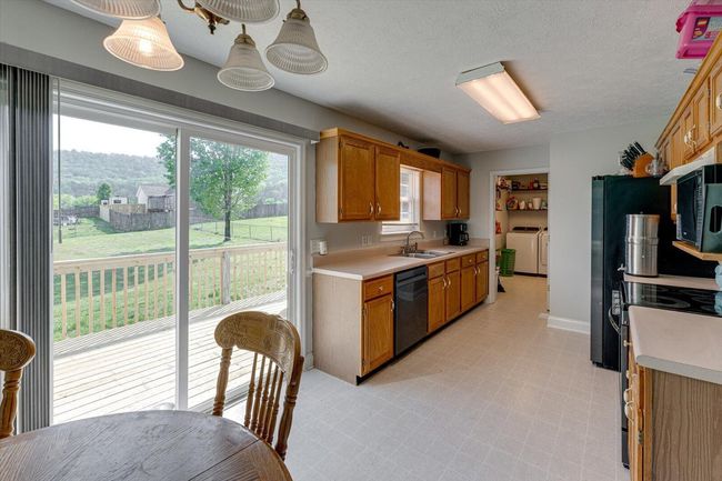 84 Green Valley Dr, Home with 3 bedrooms, 2 bathrooms and 2 parking in Rock Spring GA | Image 14