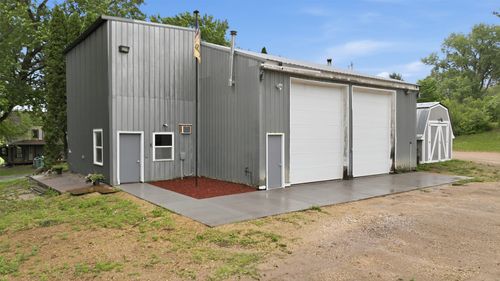 504 E Rosenlund, Woodville, WI, 54028 | Card Image