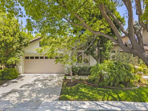 2016 Santo Domingo, Camarillo, CA, 93012-4062 | Card Image