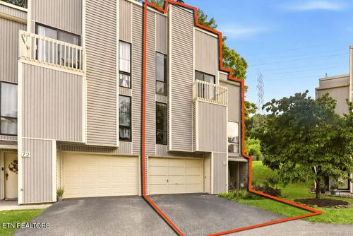 70 Valley Forge Dr, Oak Ridge, TN, 37830-6610 | Card Image