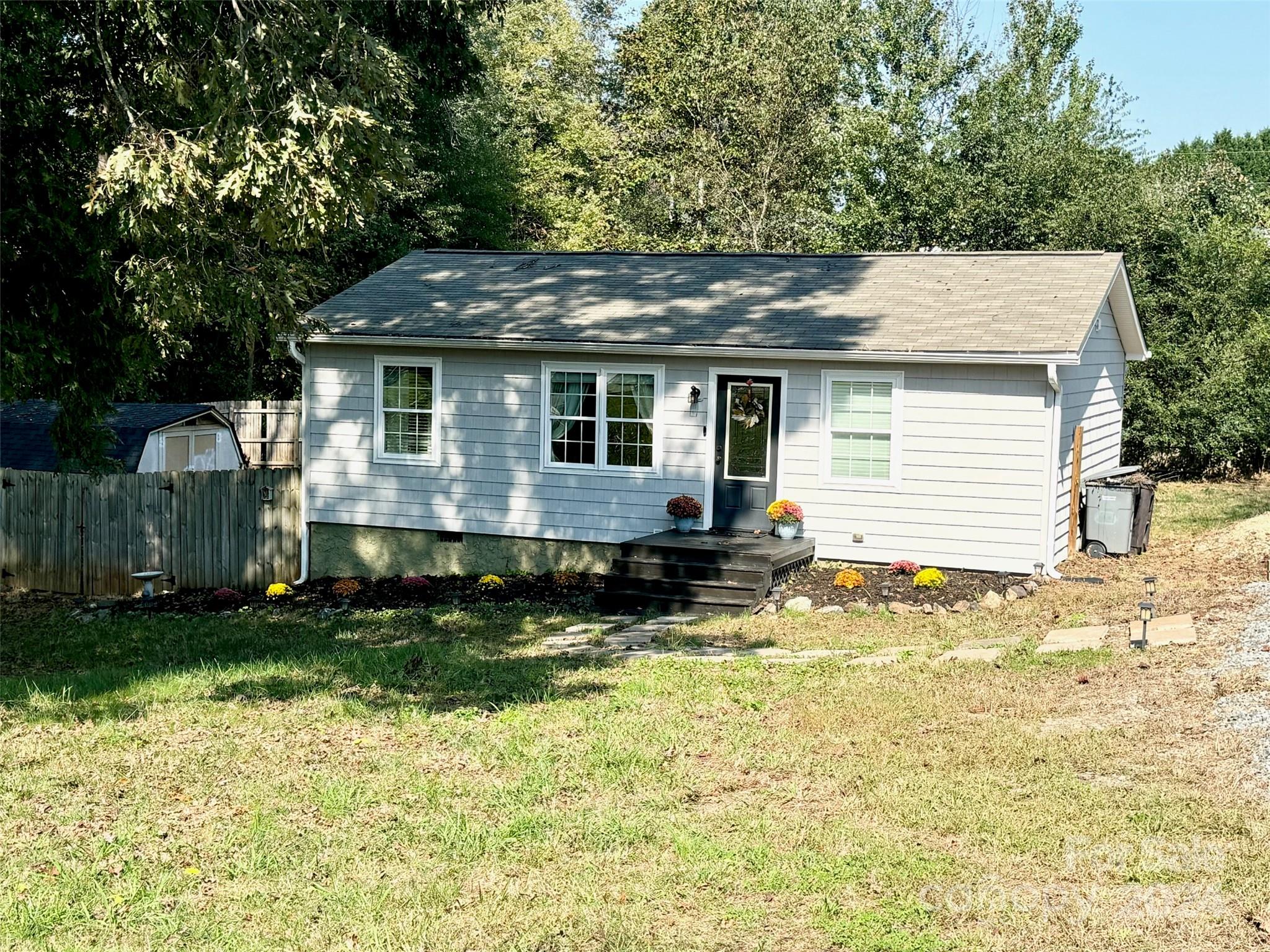 Delight Loop, Statesville, NC 28677